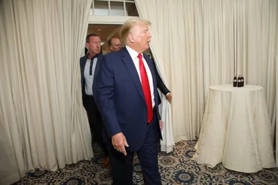 263-IHF-2023-07-11-Trump.JPG